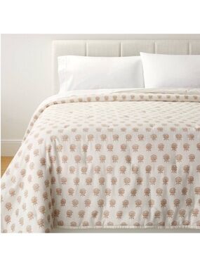 NWT Full/Queen Lofty Cotton Slub Woodblock Print Floral Quilt Off White/Mauve